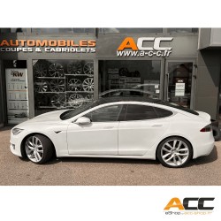 Tinted windows for your Tesla Model S (done in our premises)