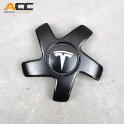 Sport and performance wheel rim hub for Tesla Model 3